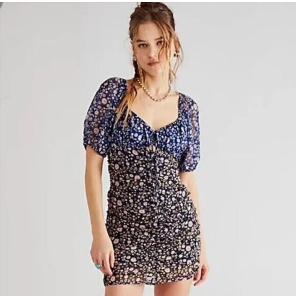 Free People revolve tessa babydoll 2 tone Navy Floral Dress with Tie Back ruched - Picture 2 of 11
